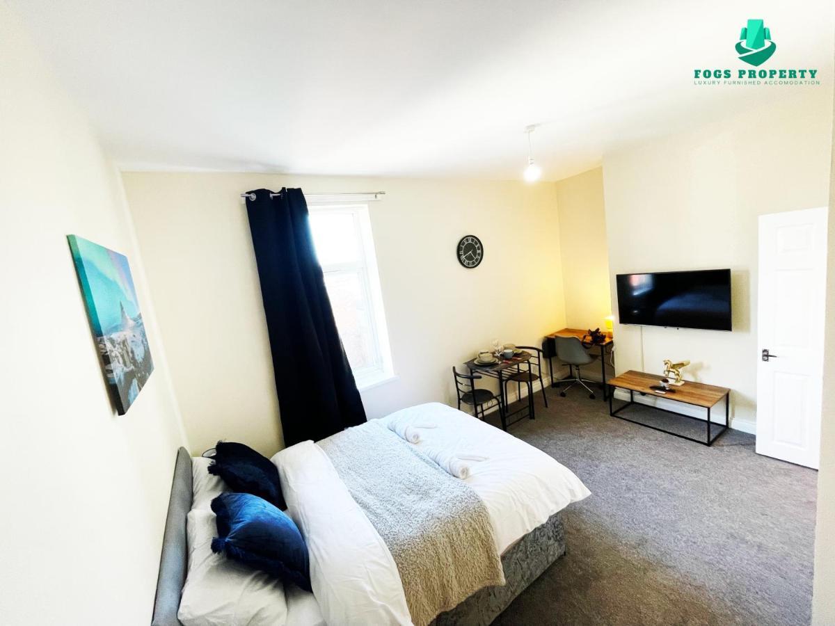 Fogs Property - Darlington City Apartments ภายนอก รูปภาพ