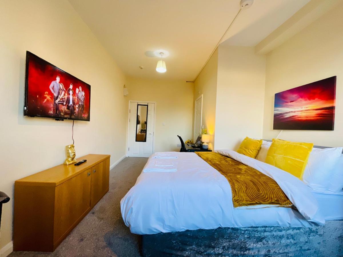 Fogs Property - Darlington City Apartments ภายนอก รูปภาพ